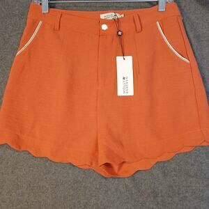 Molly Bracken Ladies Woven Shorts Size Small Coral. NWT